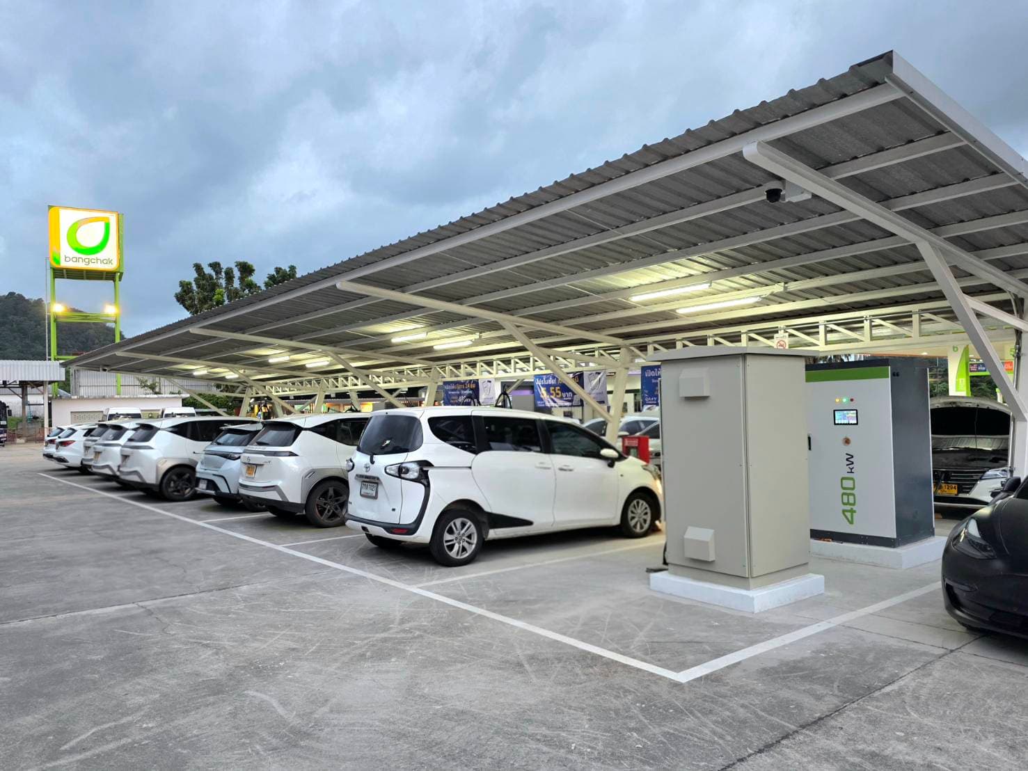 EvEra Katu Hub 480kW DC fast charging station — Phuket
